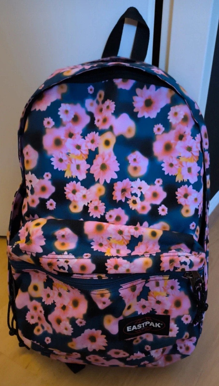 Eastpak rugzak met bloemenprint, Ophalen of Verzenden, Nieuw, 40 cm of meer, Eastpak