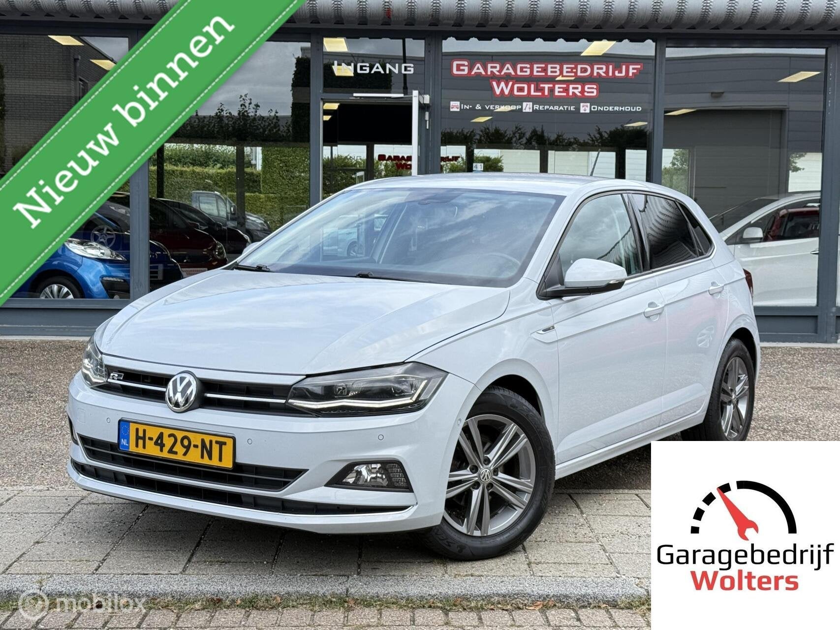 Volkswagen Polo 1.0 TSI Highline R-LINE AUTOMAAT STOELVERWAR, Auto's, Stof, Gebruikt, 95 pk, Met garantie (alle)