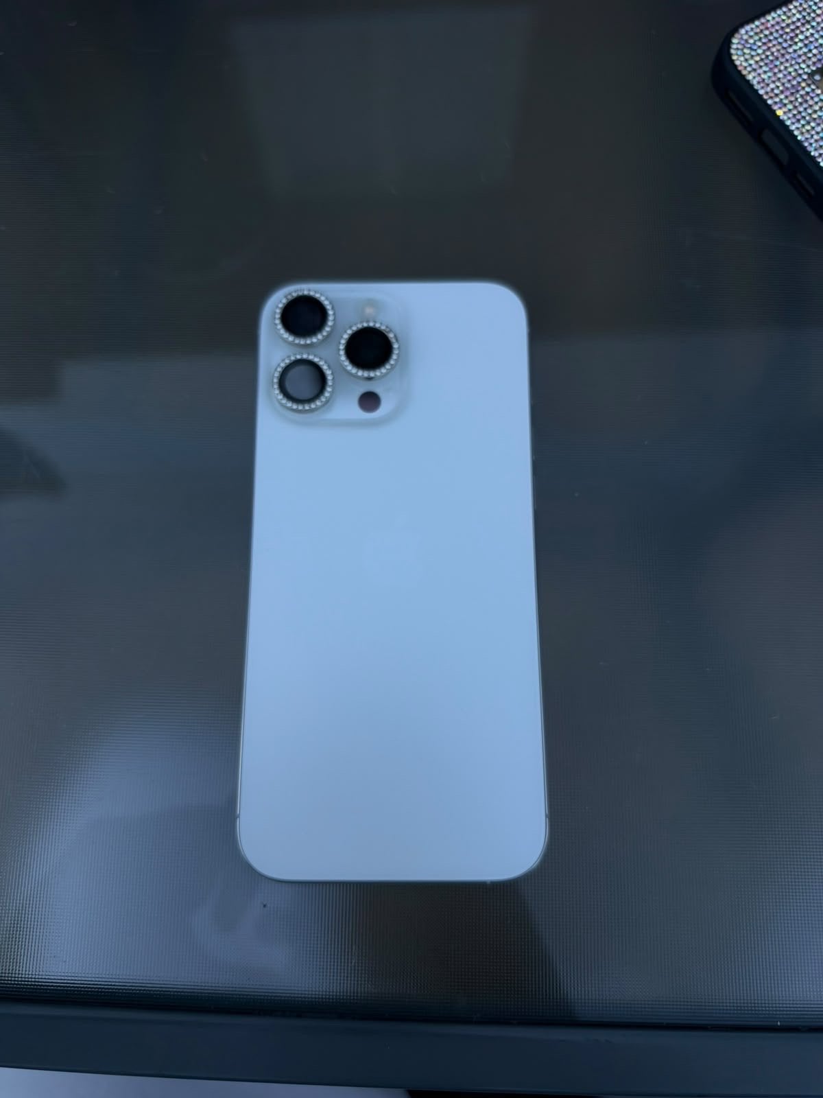 Foto 3 van iPhone 16 Pro Max - Zo goed als nieuw