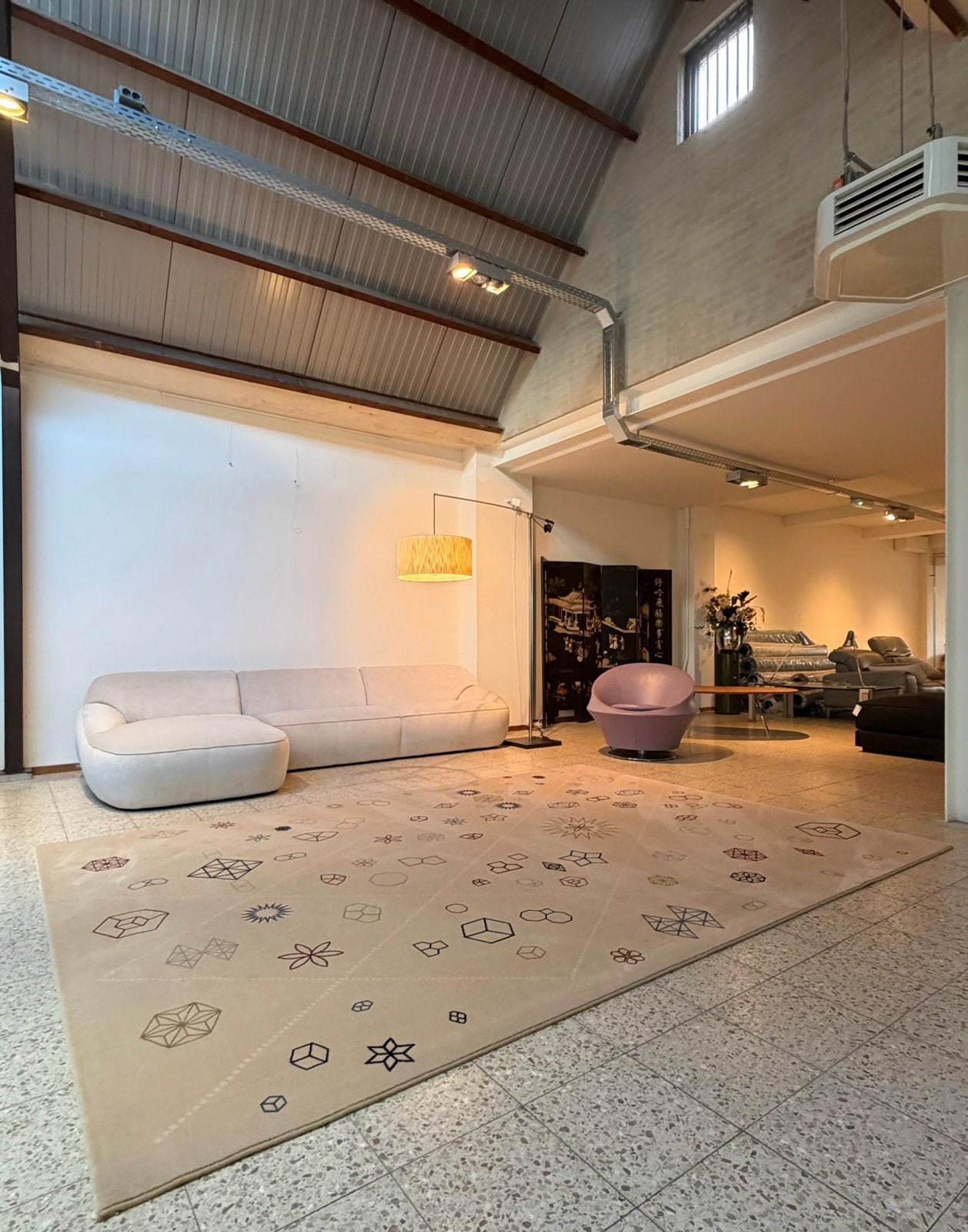 Leolux Adamas tapijt 240 x 340 NIEUW, Ophalen, Beige, Nieuw, 200 cm of meer