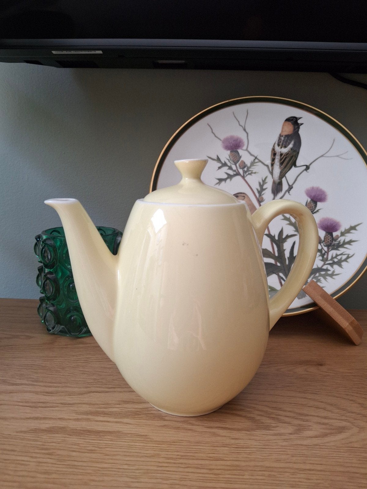 Prachtige pastel gele koffiepot van Regout, Antiek en Kunst, Antiek | Servies los, Ophalen of Verzenden