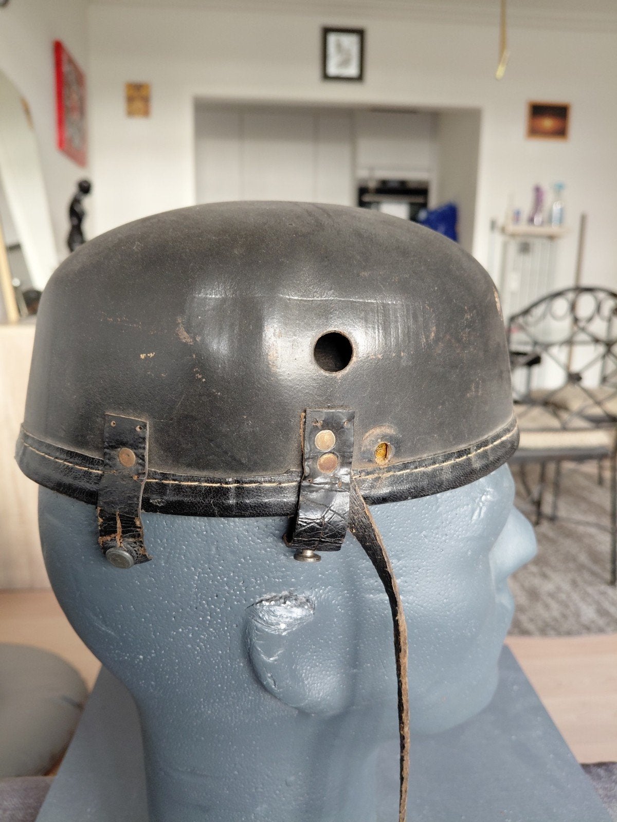 Brandweerhelm? Unknown..., Verzamelen, Ophalen, Overige gebieden, Helm of Baret