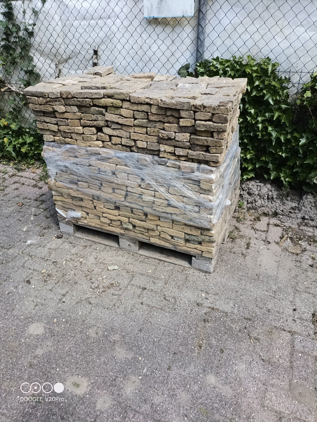 Boeren geeltjes - 8 m2 oude gebakken klinkers, Ophalen, Bakstenen