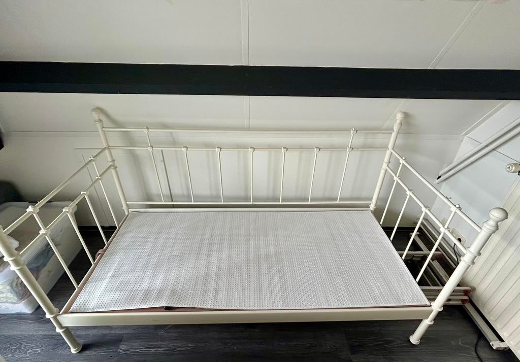 Eenpersoons bed, Auping spiraalbodem en matrasbeschermer, Ophalen, Gebruikt, 90 cm, Eenpersoons