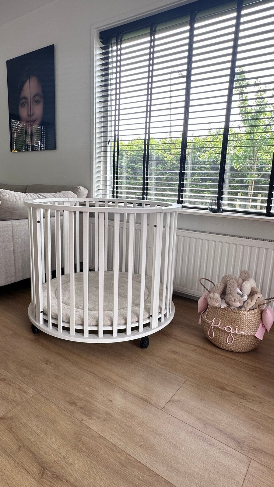 Europe Baby ronde box met matras, Ophalen, Zo goed als nieuw, Ledikant