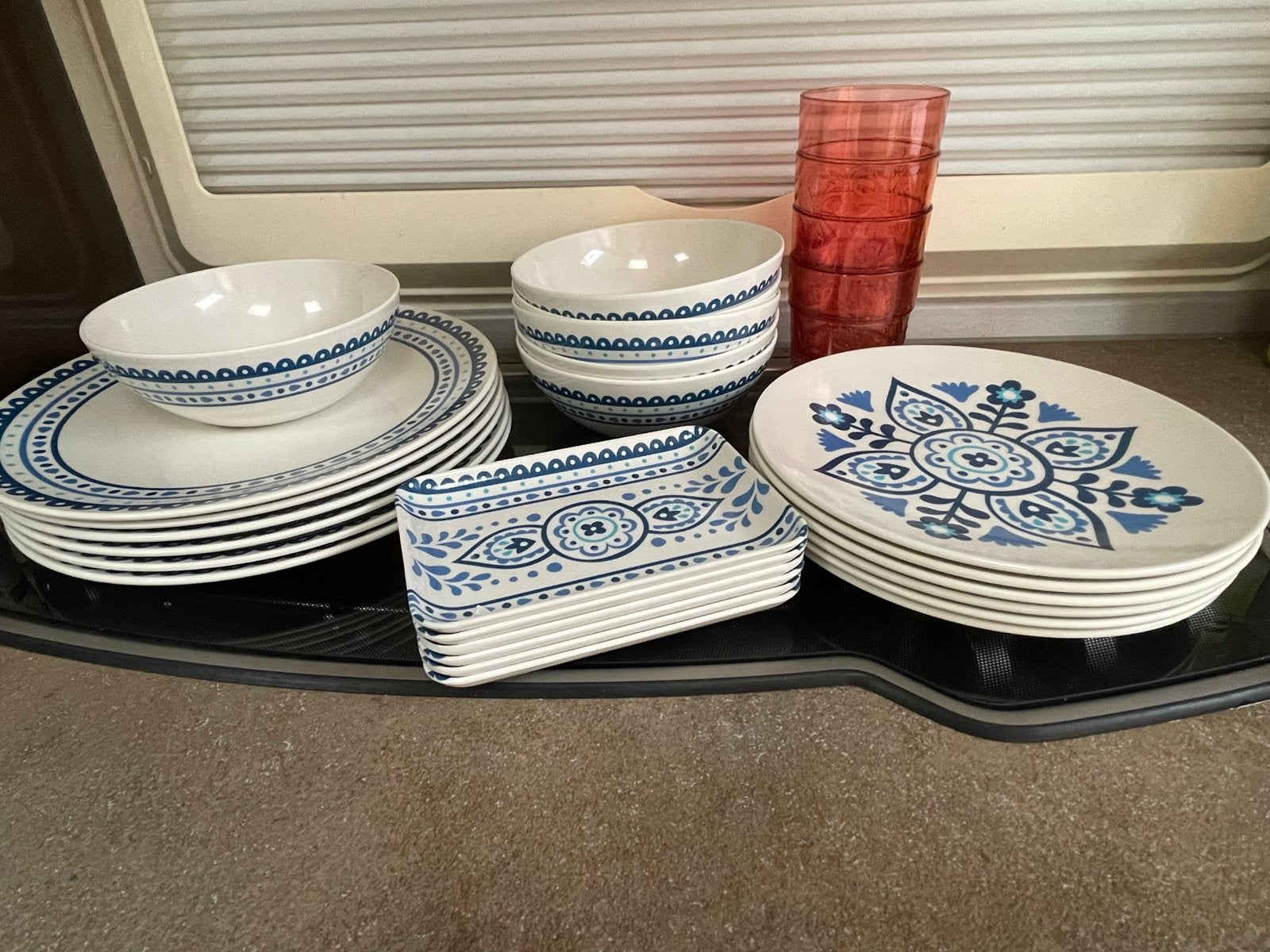 Zesdelig kampeerservies van HEMA - Kunststof, Caravans en Kamperen, Kampeeraccessoires, Ophalen, Gebruikt