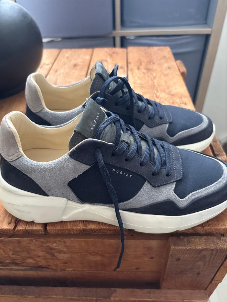 Nubikk, Ophalen of Verzenden, Zo goed als nieuw, Blauw, Sneakers of Gympen