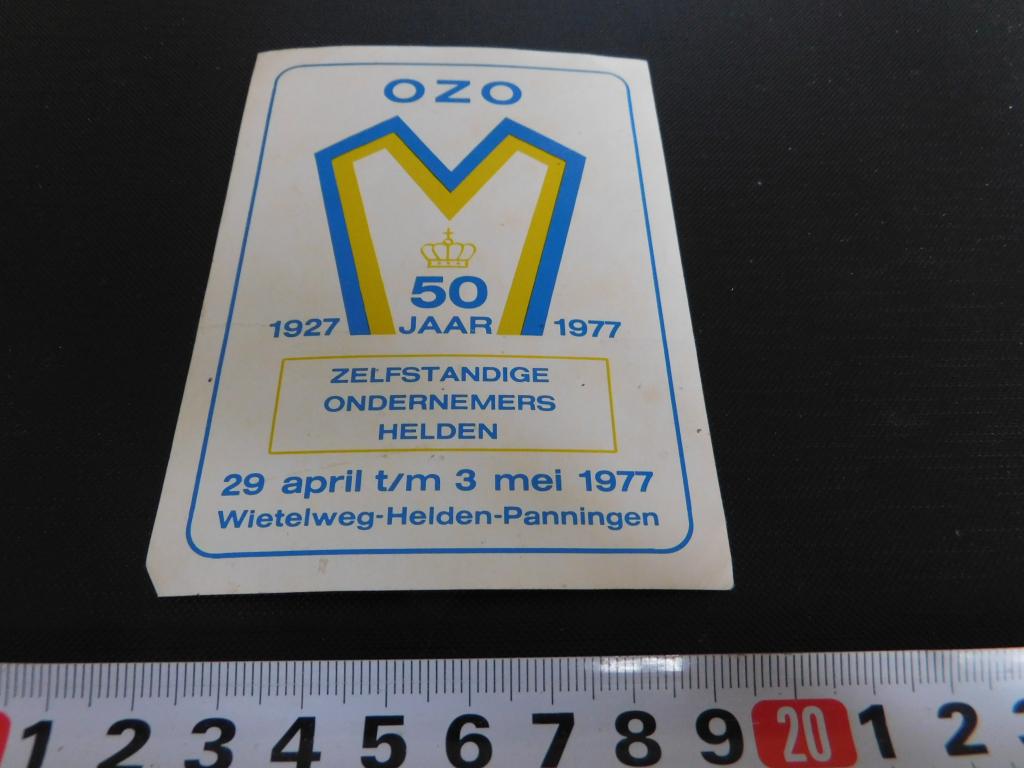 sticker 50 jaar OZO zelfstandige ondernemers helden 1977, Ophalen, Zo goed als nieuw