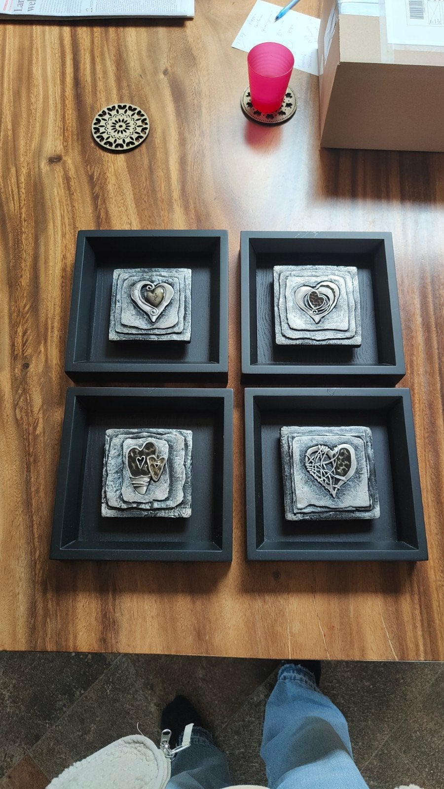 Set van 4 decoratieve hartjes schilderijen, Zwart, Ophalen of Verzenden, Zo goed als nieuw, Metaal
