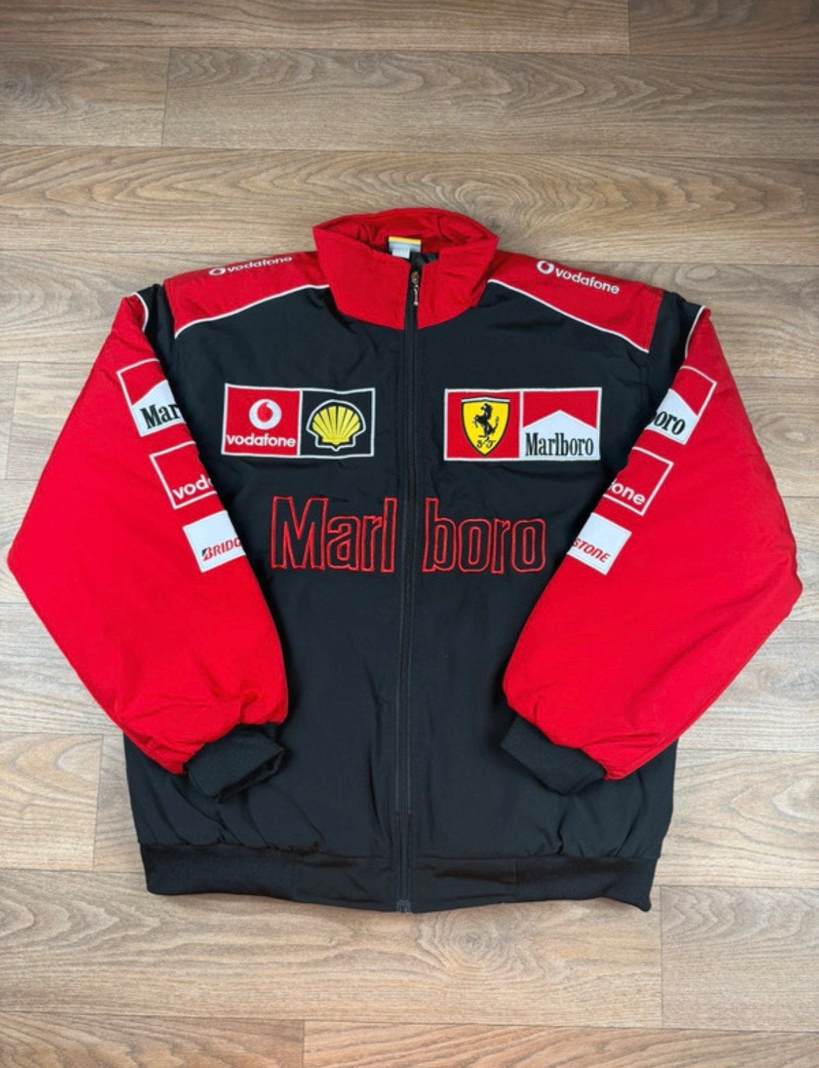 Ferrari Marlboro Racing Jas Maat XL, Kleding | Heren, Ophalen of Verzenden, Nieuw, Maat 56/58 (XL), Rood