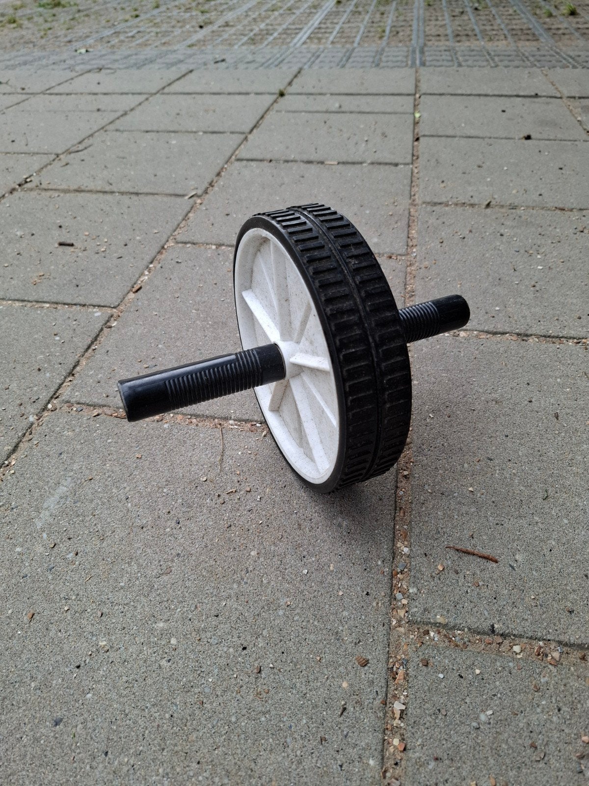 Ab Wheel (Buikspierwiel) - 2 stuks, weinig gebruikt, Sport en Fitness, Fitnessmaterialen, Ophalen of Verzenden