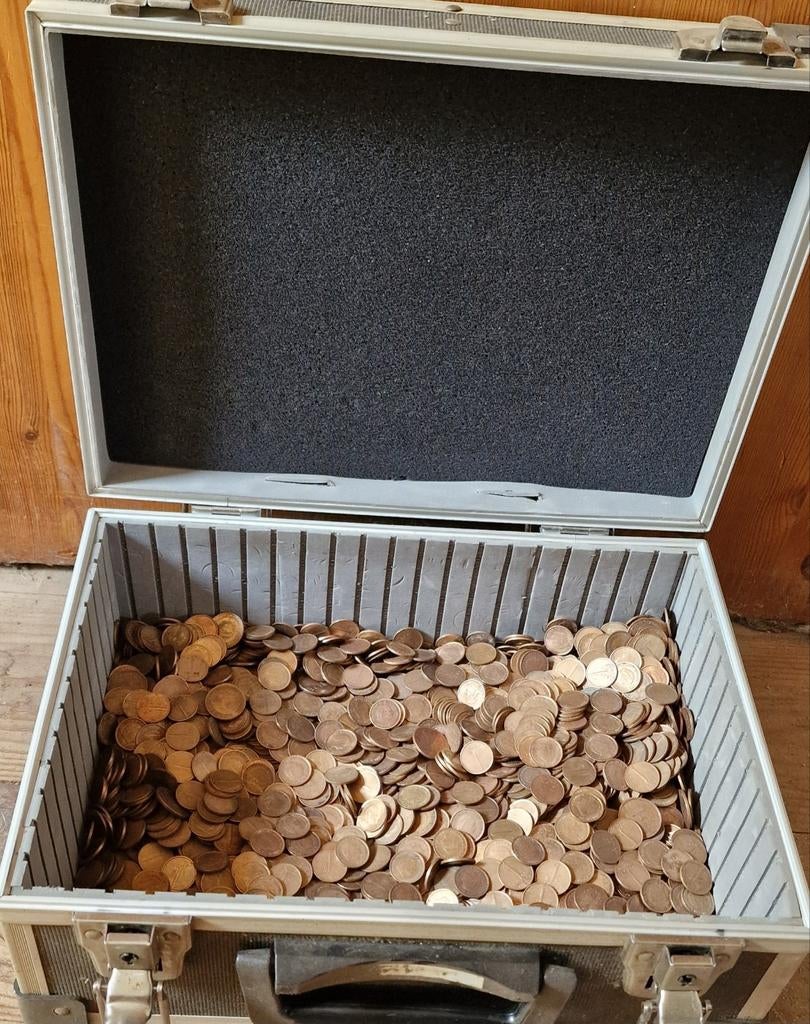 Bak vol oud nederlands geld (guldens) 1 & 5 cent, Postzegels en Munten, Munten | Nederland, Verzenden, Koningin Wilhelmina, Losse munt