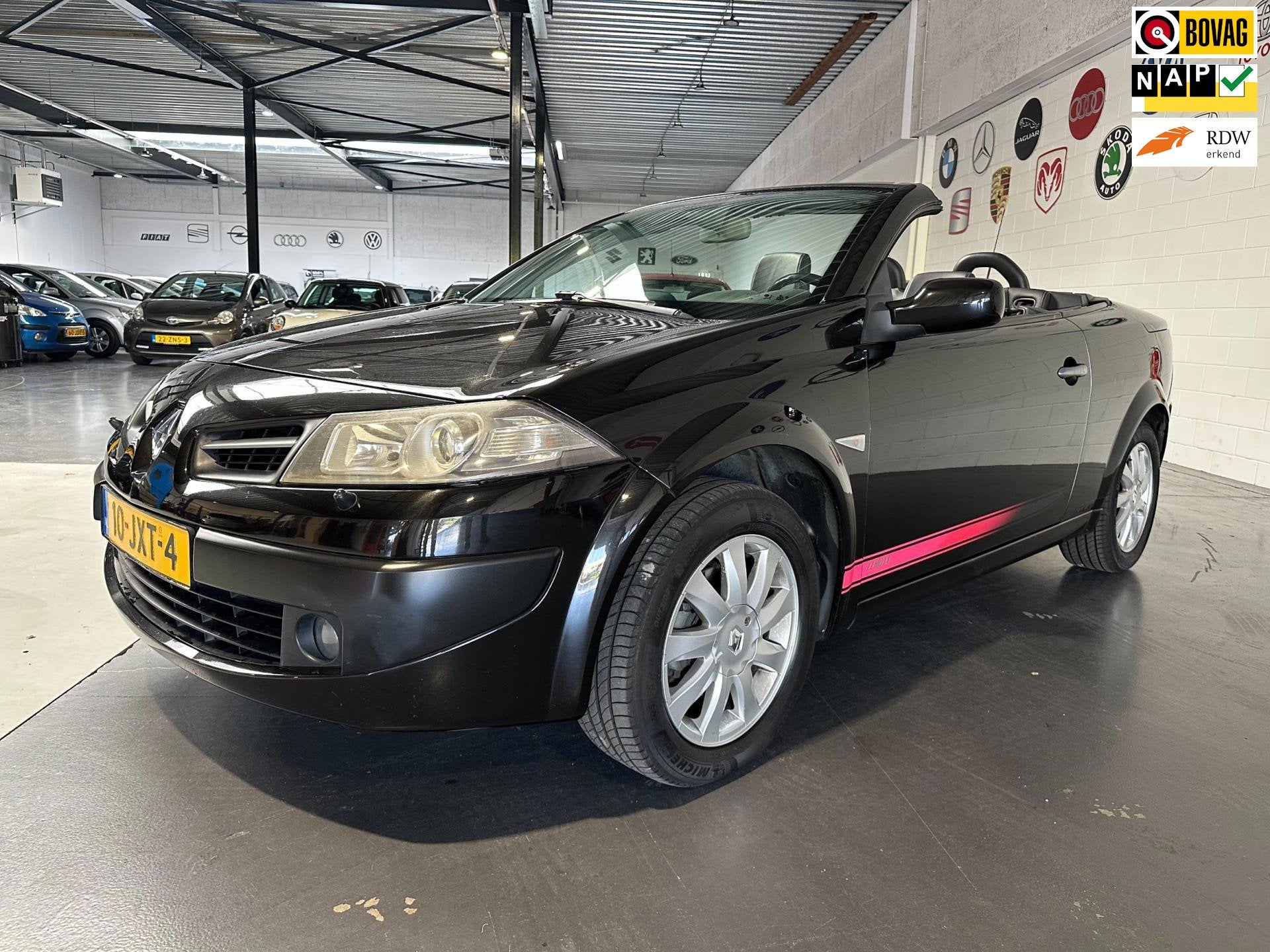 Renault Mégane Coupé-Cabriolet 2.0-16V Tech Line/Leder/Dea, Auto's, Voorwielaandrijving, 135 pk, Gebruikt, 4 cilinders