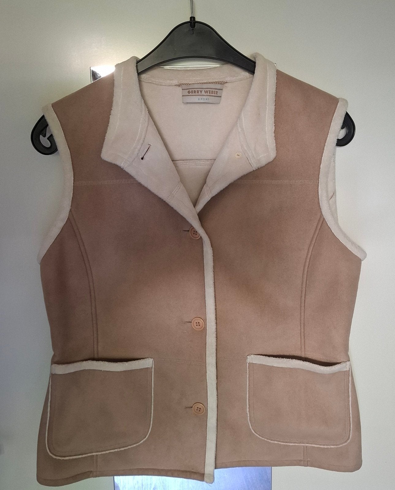 Gerry Weber bodywarmer/Gilet, Kleding | Dames, Gerry Weber, Ophalen of Verzenden, Zo goed als nieuw, Beige