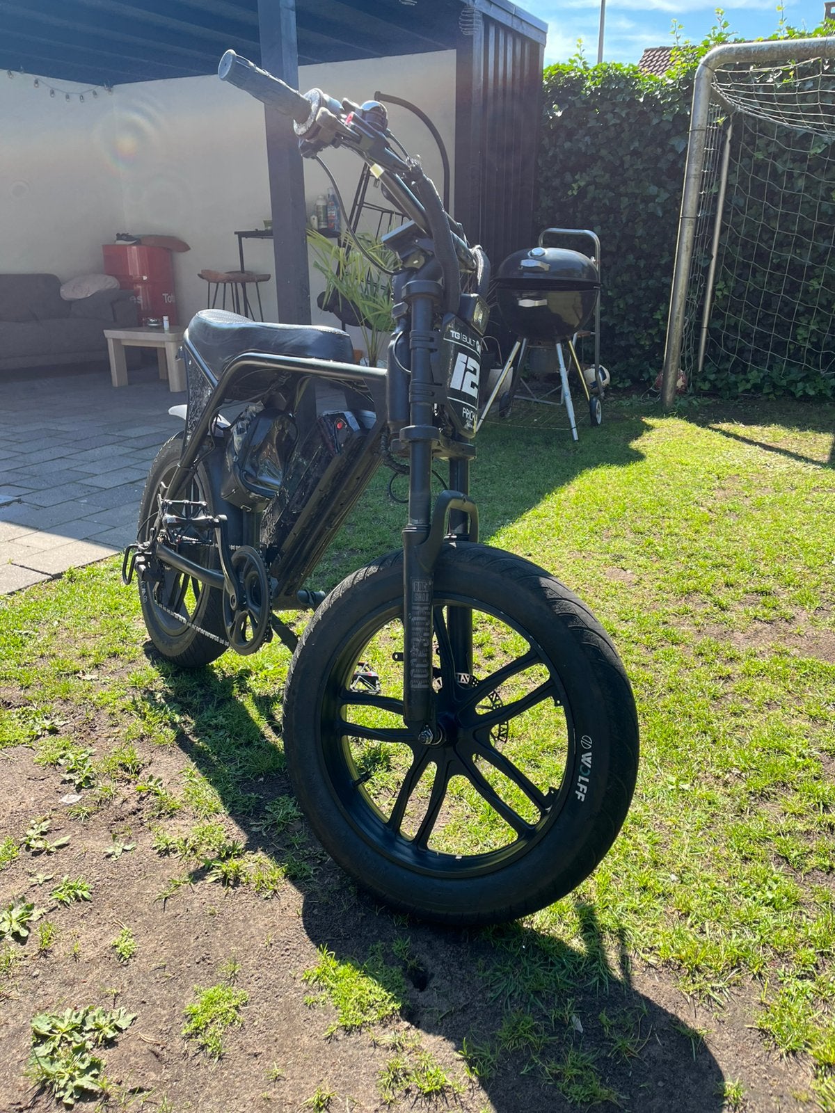 Ouxi v8 fatbike custom, Ophalen, Zo goed als nieuw, Overige modellen