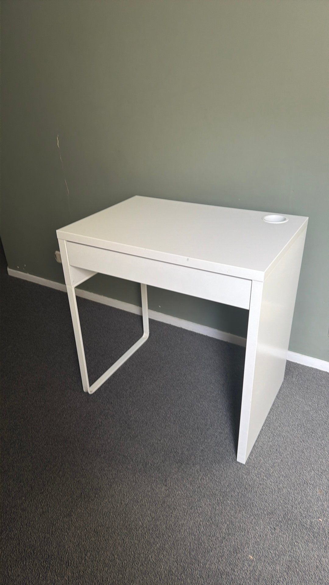 Kinderbureau ikea “ micke”, Ophalen, Gebruikt, IKEA, Wit