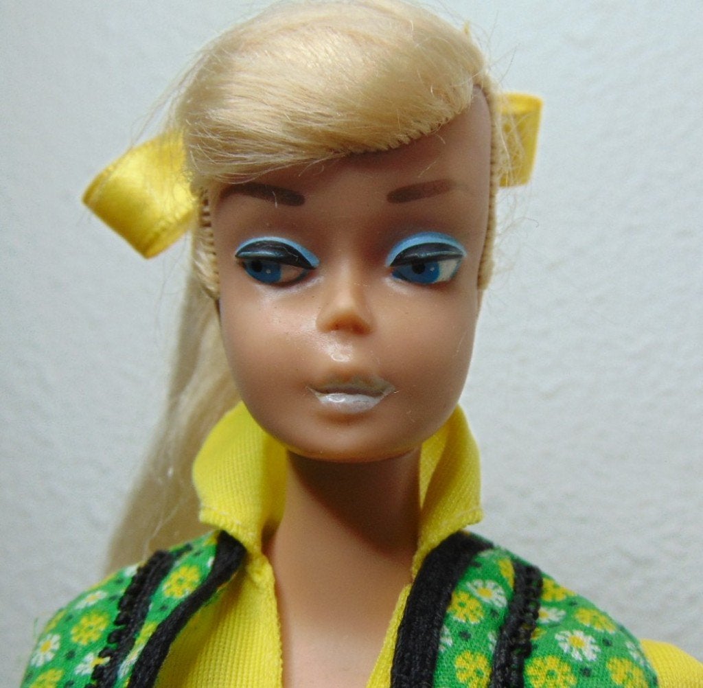 Mooie Swirl Ponytail Blond, Verzamelen, Poppen, Ophalen of Verzenden, Gebruikt, Pop