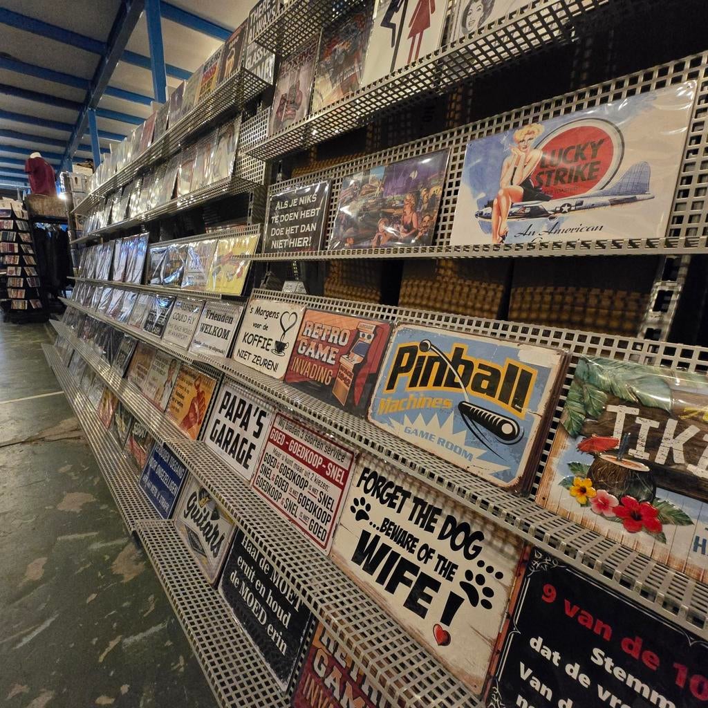Diverse decoratie borden metaal kunststof pub klokken etc, ., Nieuw, Ophalen of Verzenden, .