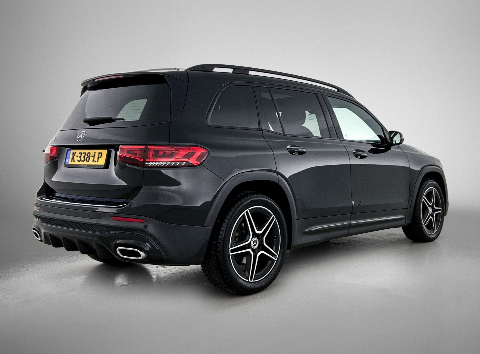 Mercedes-Benz GLB 180 Business Solution AMG | Panoramadak |, Auto's, 12 maanden, 136 pk, Gebruikt, 4 cilinders