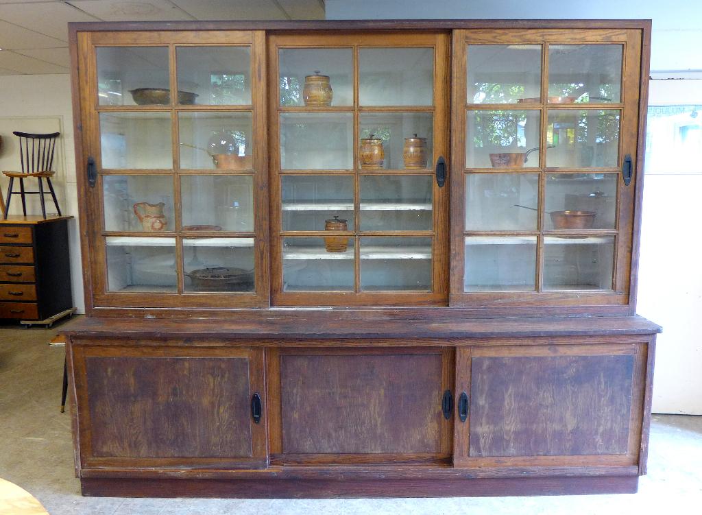 Prachtige grote  vintage vitrine winkel buffetkast, Ophalen, Vintage landelijk brocant, 200 cm of meer, Onbekend