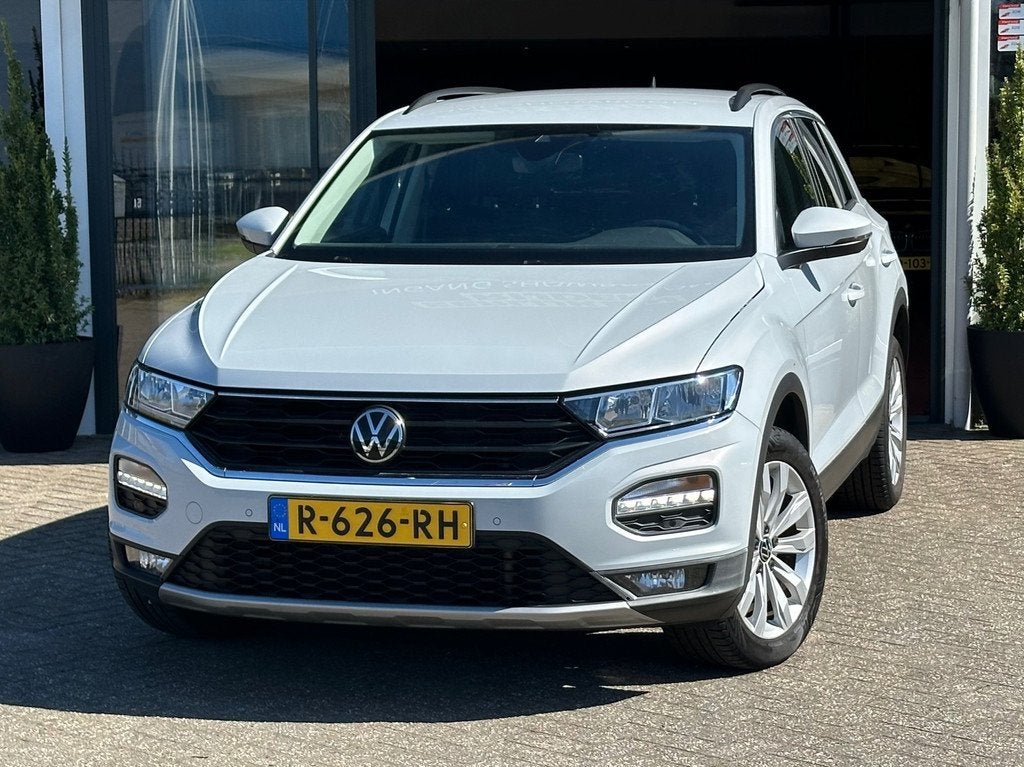 Volkswagen T-Roc 1.5 TSI Sport - Uitstekend onderhouden, 1254 kg, Euro 6, 4 cilinders, 150 pk