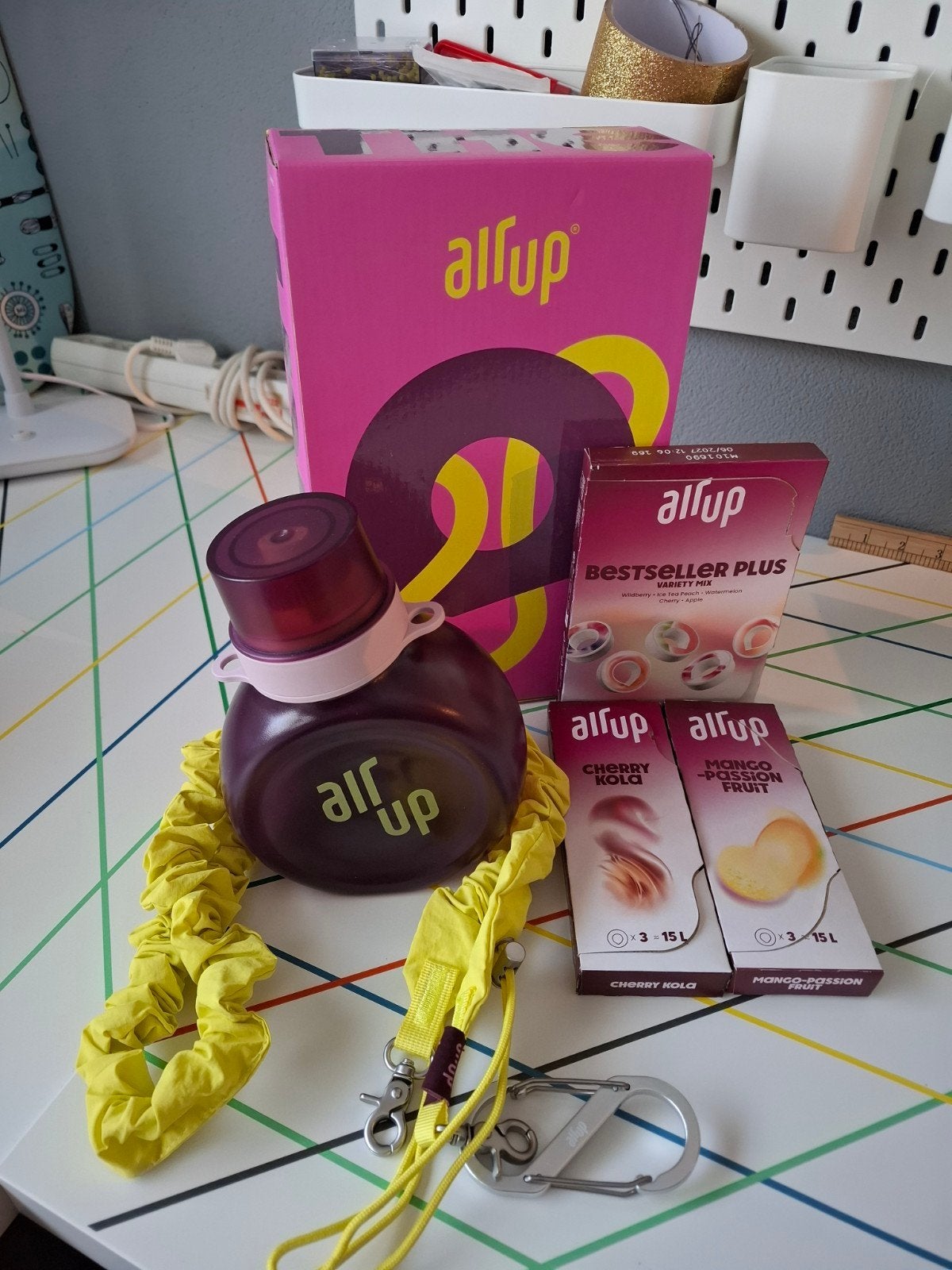 Air Up met 8 pods en accessoires, Ophalen of Verzenden, Zo goed als nieuw