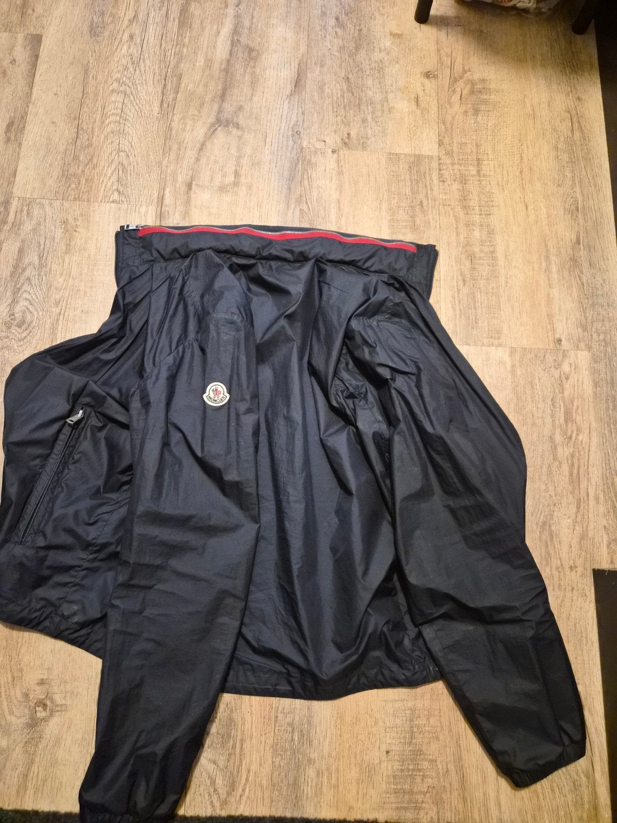 Originele Moncler jas maat M, Ophalen, Moncler, Zo goed als nieuw, Maat 48/50 (M)