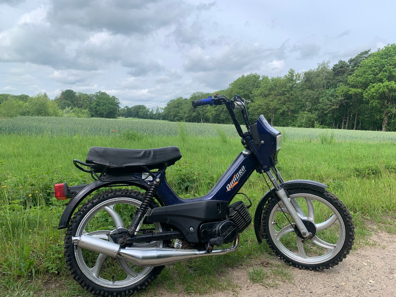 Tomos Quadro bromfiets - Goed onderhouden, Fietsen en Brommers, Brommers | Tomos, Ophalen, Gebruikt, Maximaal 45 km/u, Quadro