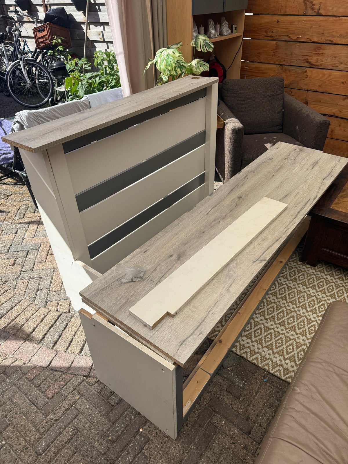 Tv meubel en radiator ombouw - Modern en functioneel, Gebruikt, 100 tot 150 cm, Ophalen of Verzenden, Minder dan 100 cm