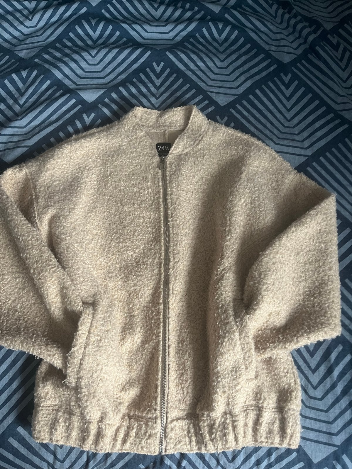 Zara Bouclé Bomberjack XS/S - Oversized Pasvorm, Ophalen of Verzenden, Gedragen, Maat 34 (XS) of kleiner, Beige