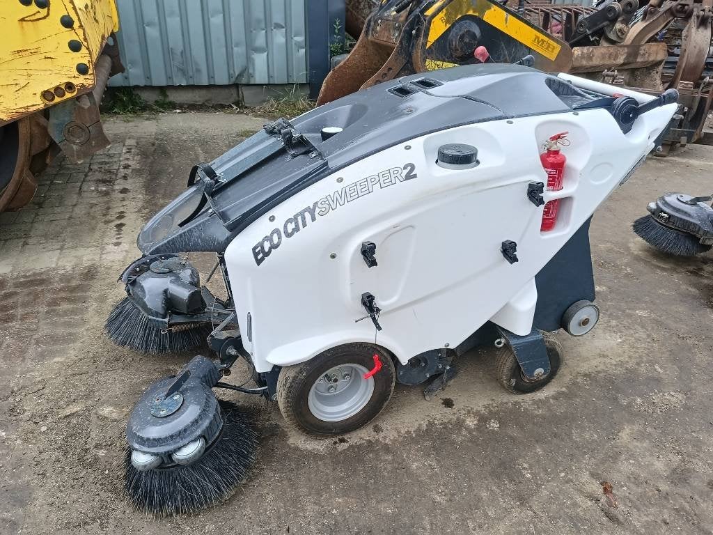 TSM Itala 135 BT street sweeper bezem 24V electric, Zakelijke goederen