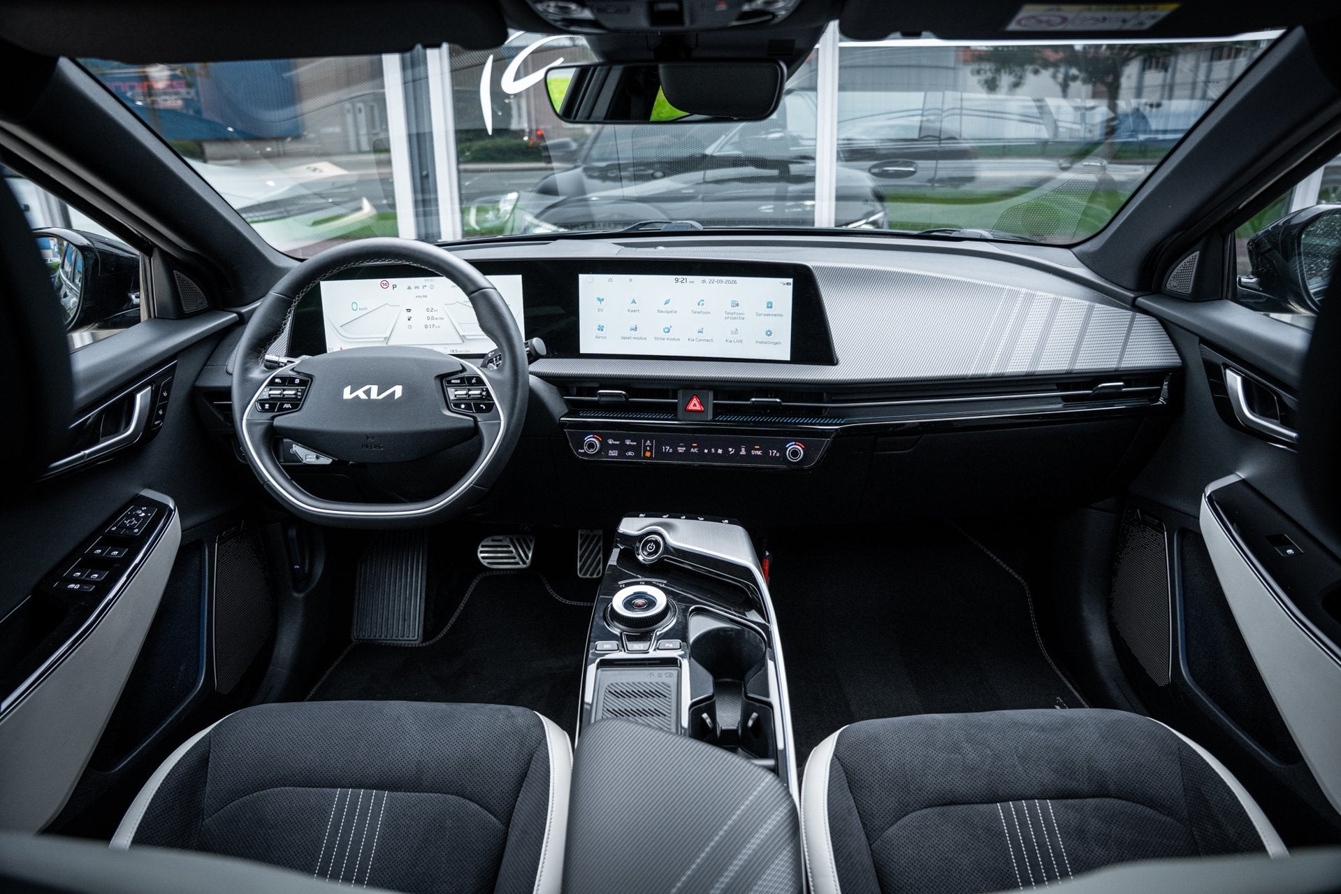 Kia EV6 GT-Line 77.4 kWh|Pano|ACC|HUD|Lane Assist|Memory|Mer, Auto's, Automaat, 228 pk, Achterwielaandrijving, Gebruikt