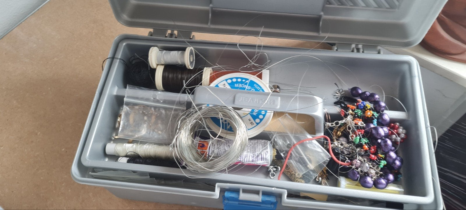 Grote partij kralen, hobbyboeken en knutselspullen, Ophalen