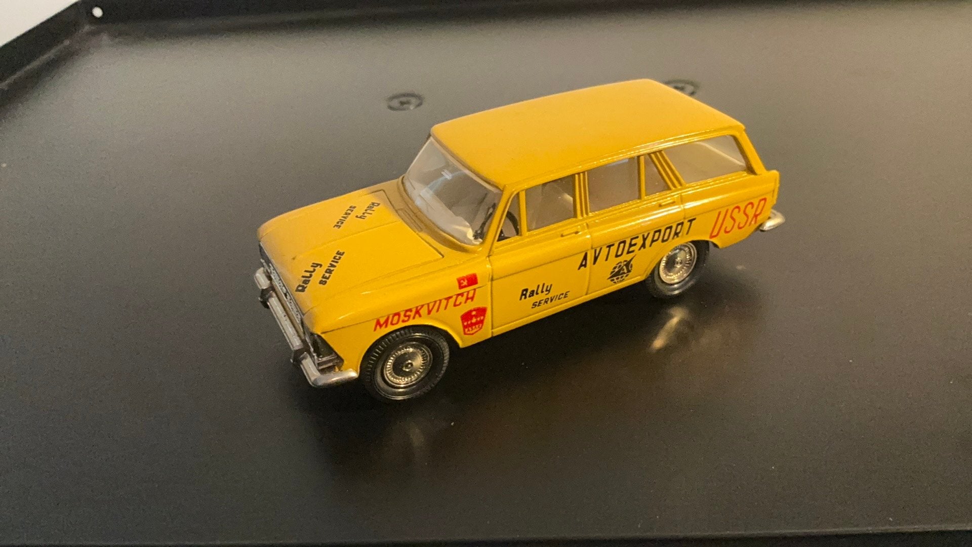 USSR rally service car., Ophalen of Verzenden, Zo goed als nieuw, Auto, Overige merken