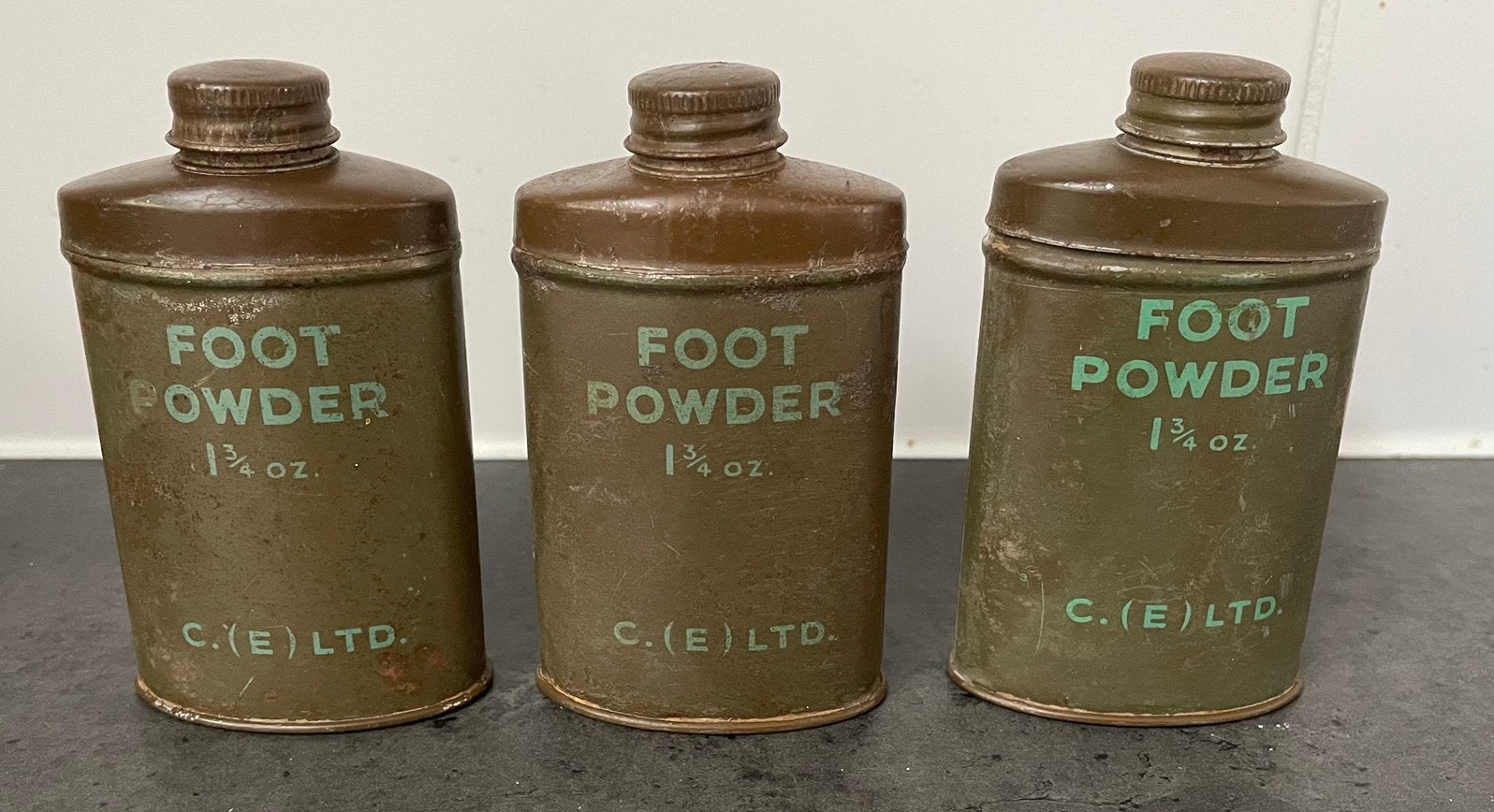 Britse Foot Powder blikjes WO2, Ophalen of Verzenden, Engeland