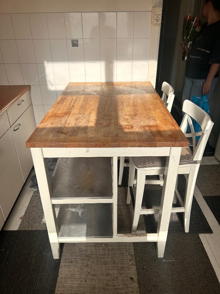 Eettafel Keukeneiland IKEA twee krukken gratis ophalen, Ophalen, Gebruikt, 100 tot 150 cm, 50 tot 100 cm