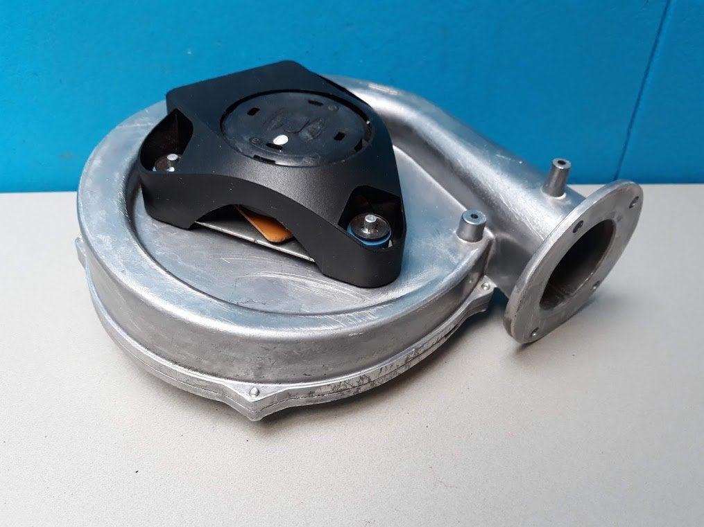 Ventilator Intergas Kombi Kompakt HR HRE DSB144-22 24V DC, Doe-het-zelf en Verbouw, Verwarming en Radiatoren, Niet ingevuld, Gebruikt