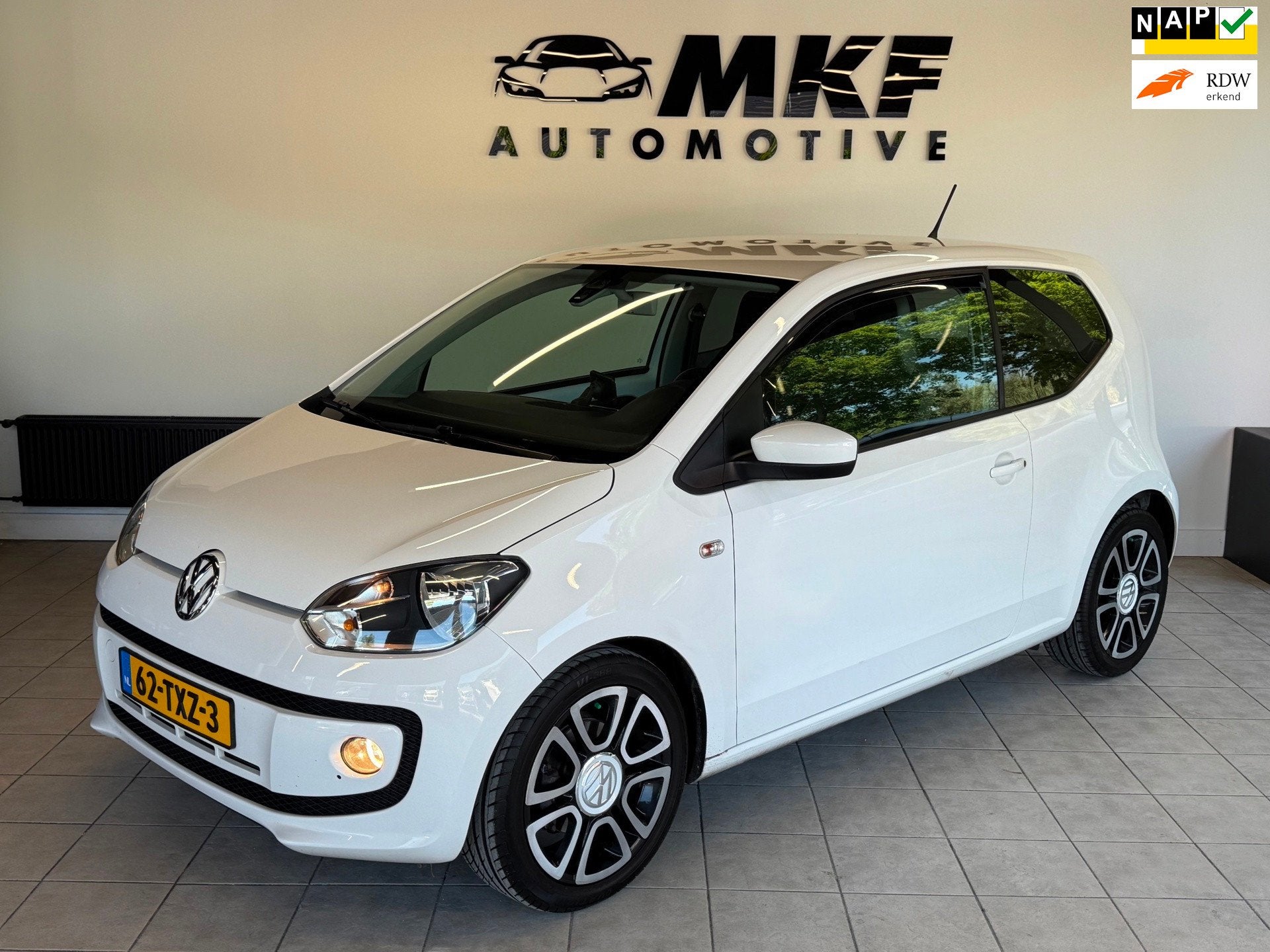 Volkswagen up!