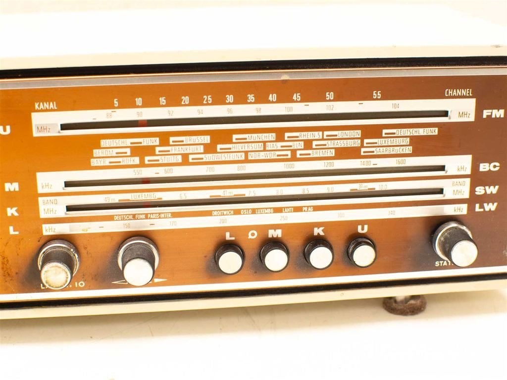 Loewe opta radio 34411, Ophalen of Verzenden, Gebruikt