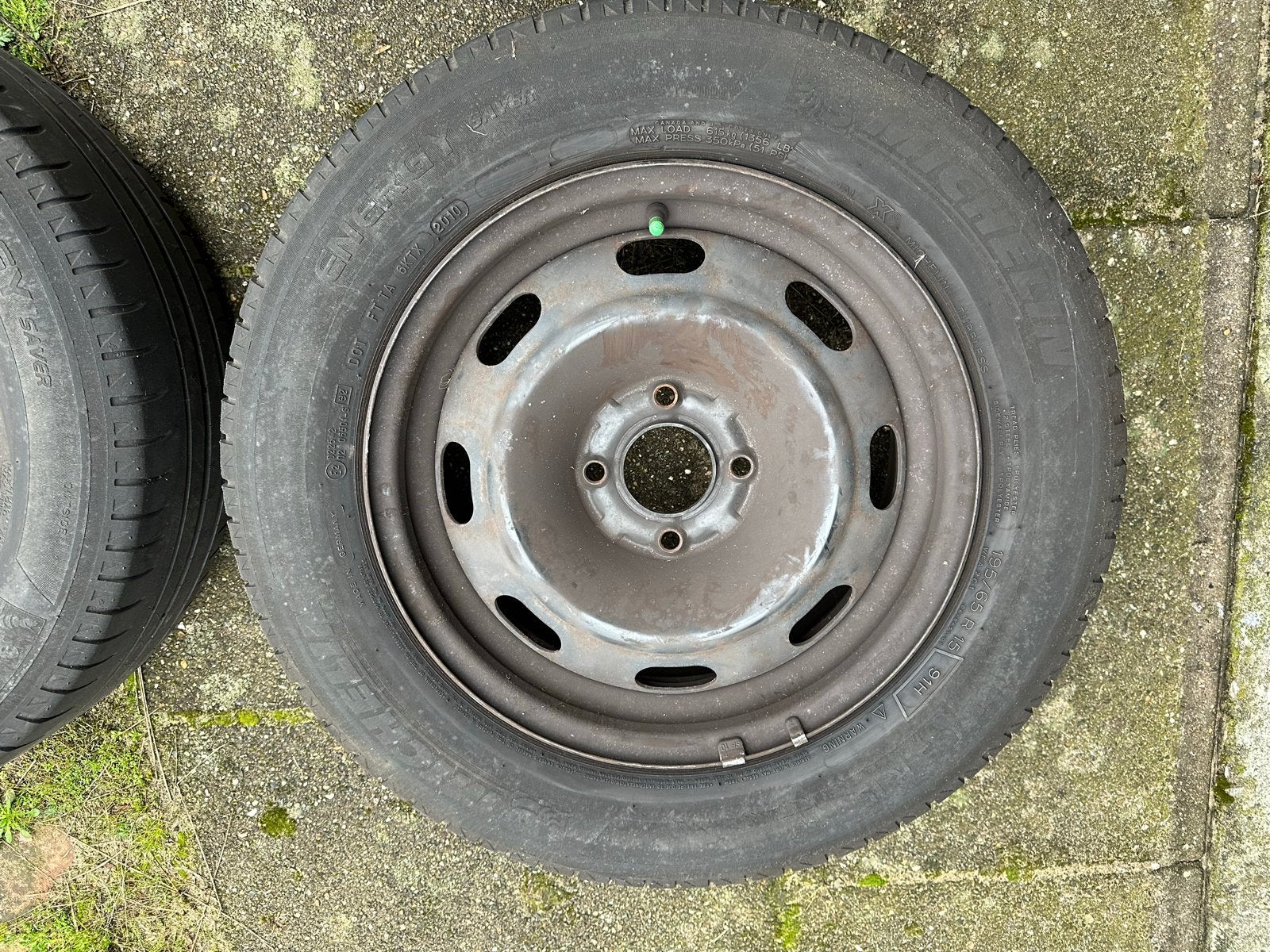 Velgen met Michelin Energy Saver 195/65 R15 voor Peugeot 306, Ophalen