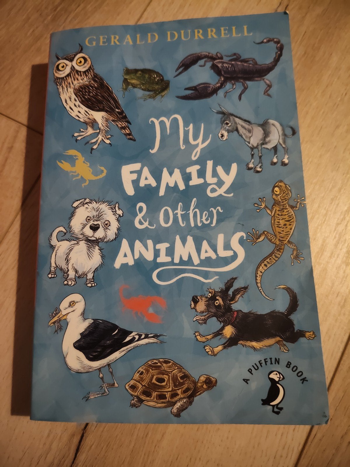 My Family and Other Animals - Gerald Durrell (Engels), Boeken, Ophalen of Verzenden, Gelezen, Honden, Gerald Durrell