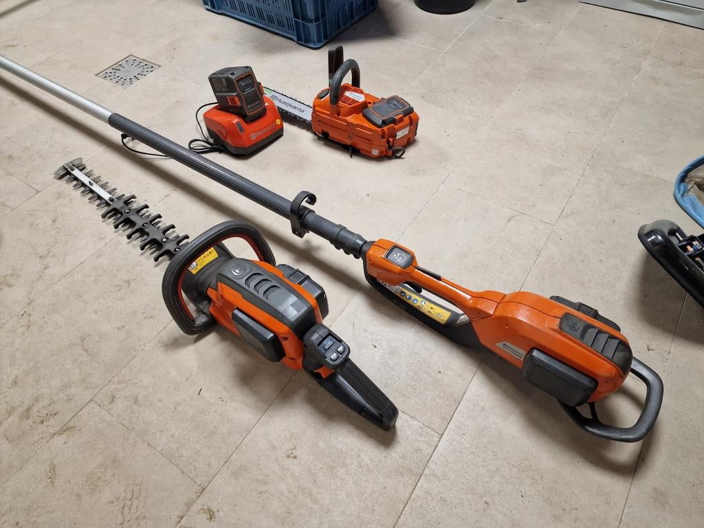 Husqvarna Accu, kettingzaag, heggenschaar, telescoop zaag, Ophalen