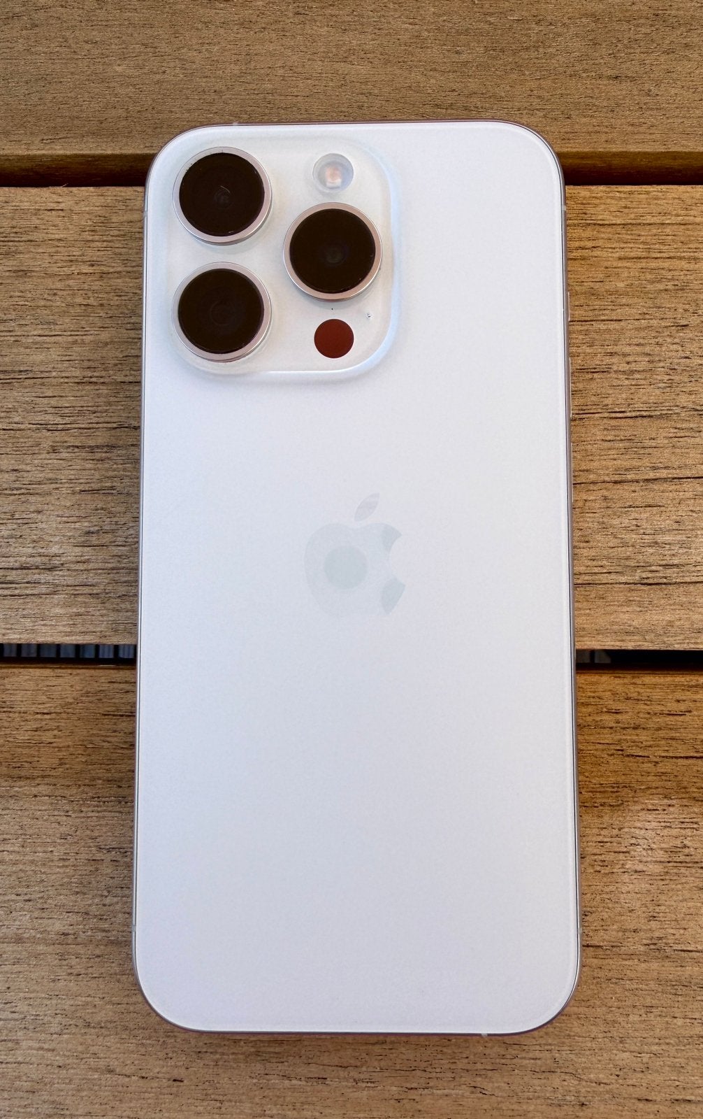 iPhone 15 Pro 256GB Zilver - Topstaat! (Incl.hoesjes), 89 %, Zo goed als nieuw, Zonder abonnement, Ophalen