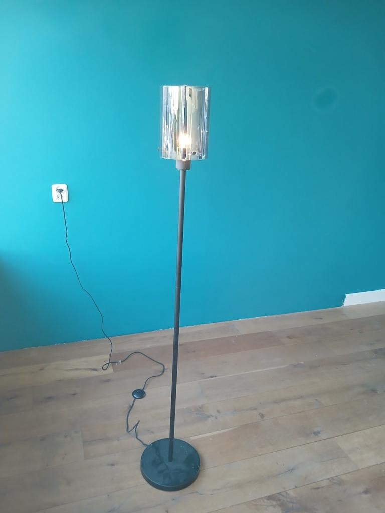 Stalamp met zwart glas, Huis en Inrichting, Ophalen, Gebruikt, Glas, Modern
