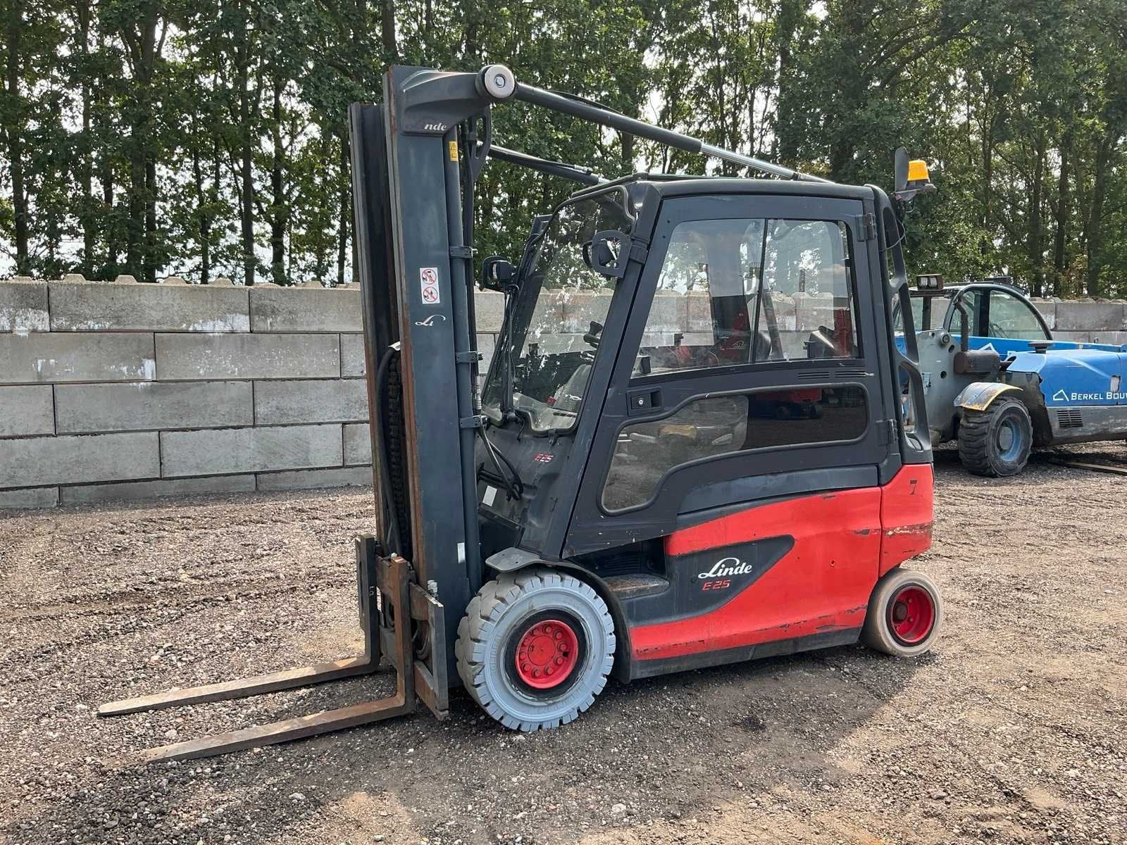 2017 Linde E25L-01 Vorkheftruck, Elektrisch, Heftruck, Linde