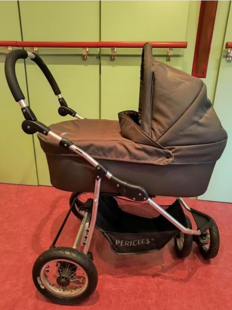Pericles Combiwagen: Kinderwagen & Buggy met Reiswieg, Kinderen en Baby's, Kinderwagens en Combinaties, Luchtbanden, Zo goed als nieuw
