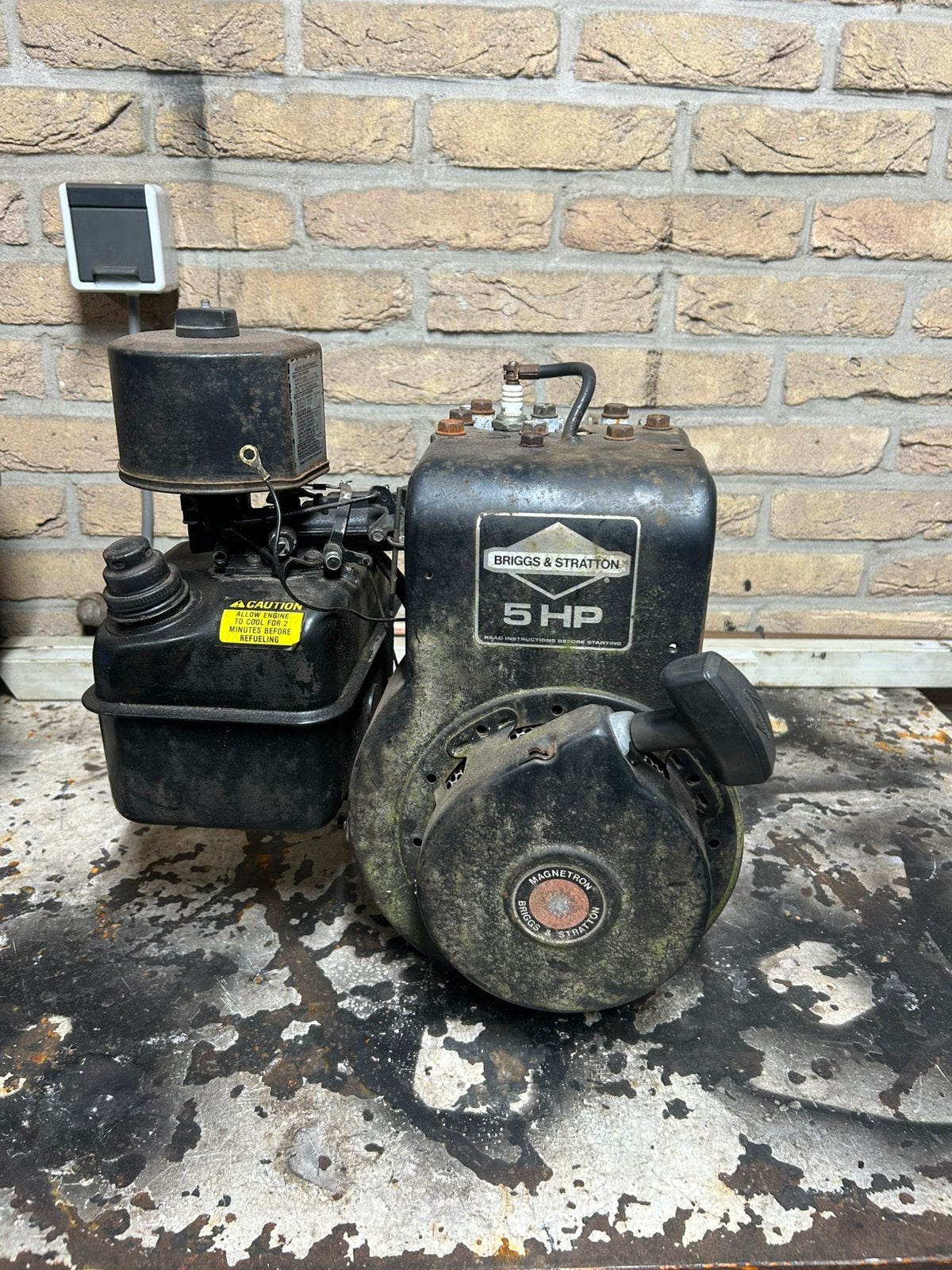 Briggs & Stratton 5 PK benzinemotor, Ophalen, Gebruikt
