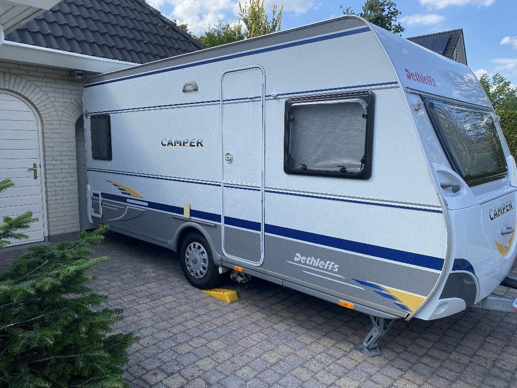 Caravan Dettleffs 450DB de Luxe, Omvormbare zithoek, Schokbreker, Rondzit, Particulier