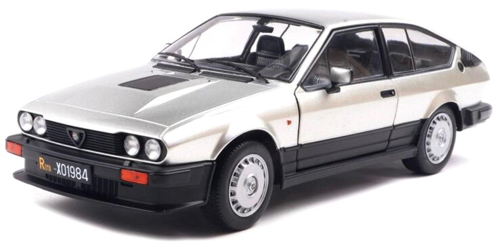 alfa romeo gtv6 kleur grijs van solido nieuw  1:18, Hobby en Vrije tijd, Modelauto's | 1:18, Ophalen, Nieuw, Auto, Solido