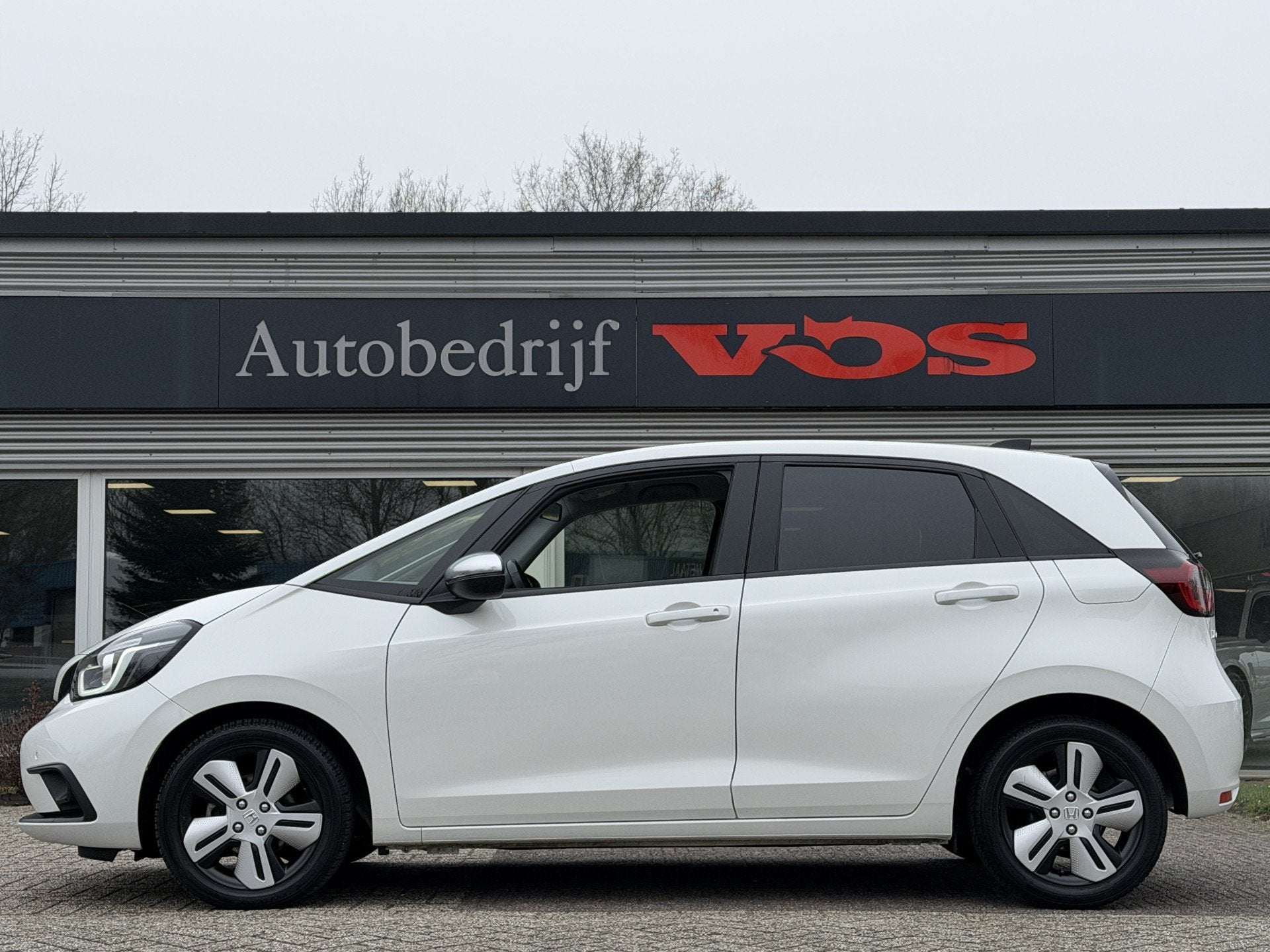 Honda Jazz 1.5 e:HEV Executive | Keyless | Stuurverwarming |, Auto's, Honda, Euro 6, Leder en Stof, Wit, Origineel Nederlands